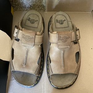 Authentic vintage dr. Marten size 8 sandals